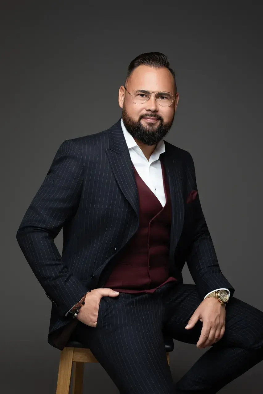 RafałSapkowski_small_1_b